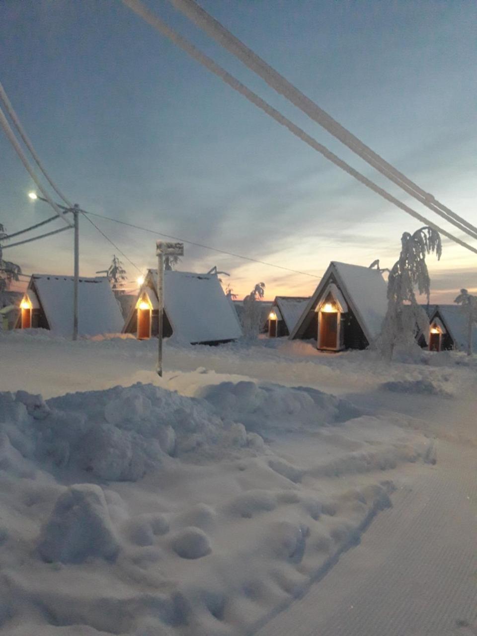 Karemajat Cottage Resort Ylitornio 外观 照片